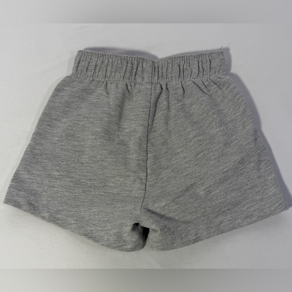 Nike Toddler Girl Outfit Shorts Set 4T Black Logo T-Shirt Top Shorts Gray Neon - Picture 8 of 14